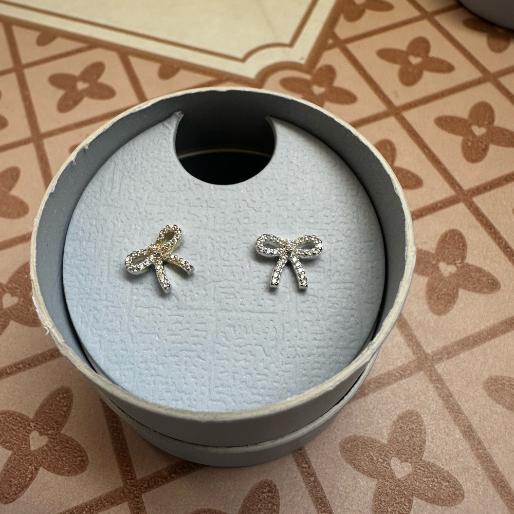 Hillberg&Berk x Jillian Harris Earrings